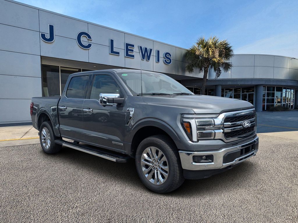 2025 Ford F-150 LARIAT
