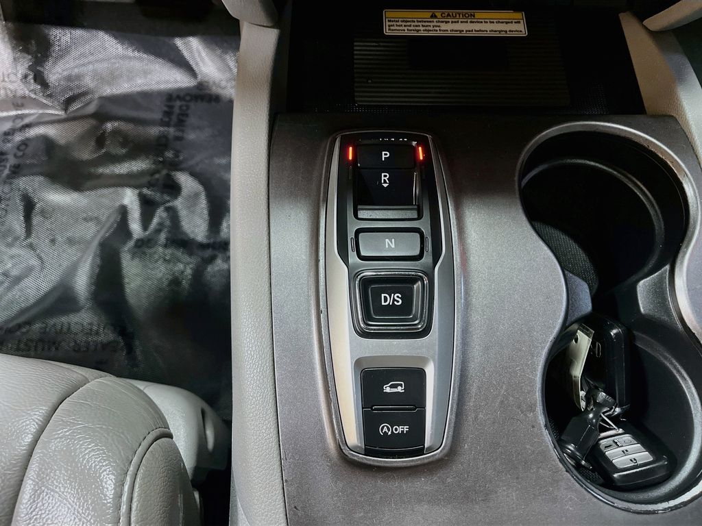 Used 2021 Silver Honda Special Edition image 16
