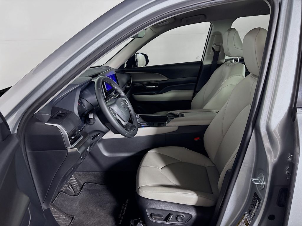 Grand Highlander XLE