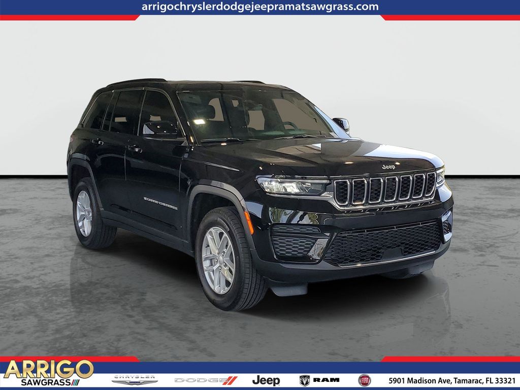 2026 Jeep Grand Cherokee Laredo X