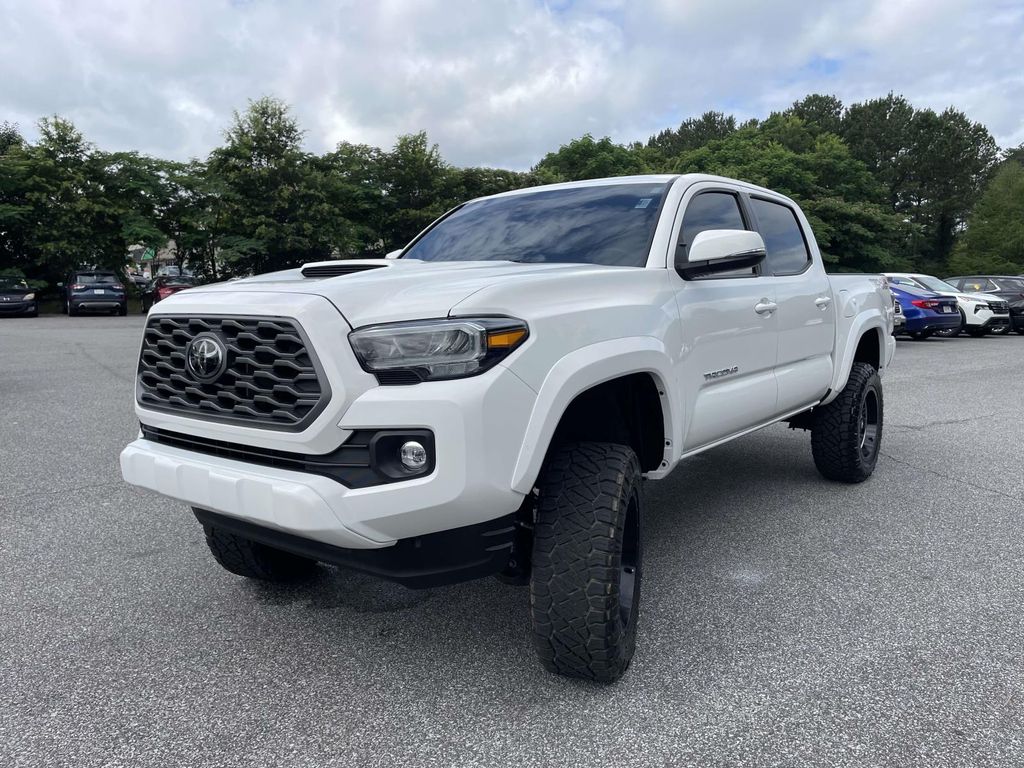 View vehicle photo 7
