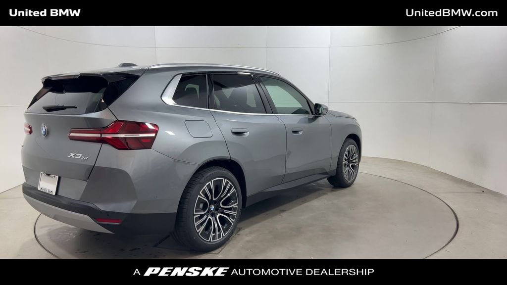 2025 BMW X3 3.0i 8