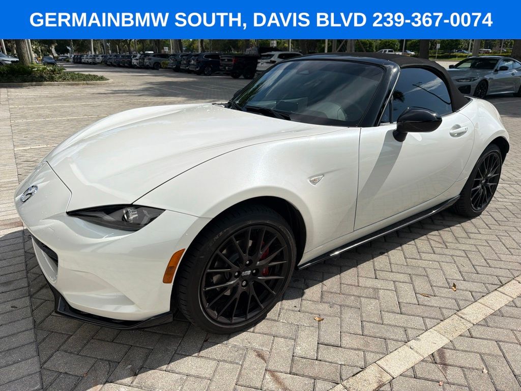 Used 2026 White Mazda Club image 9