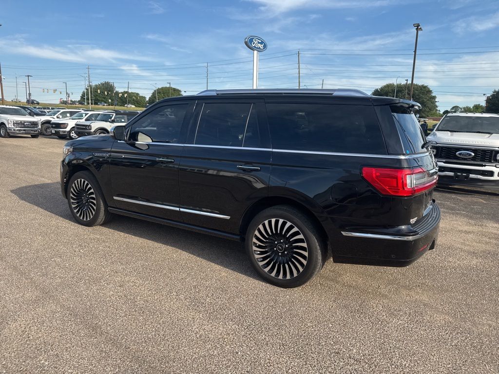 2020 Infinite Black Lincoln Navigator Black Label 4X4 SUV