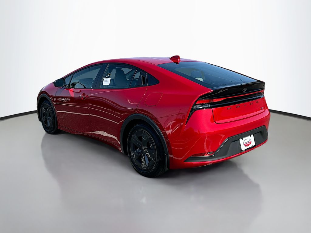 2025 Toyota Prius LE 7