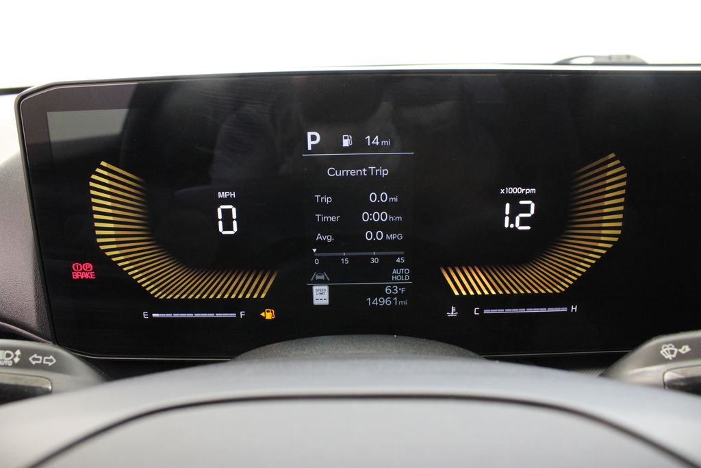 used 2025 Kia K4 car