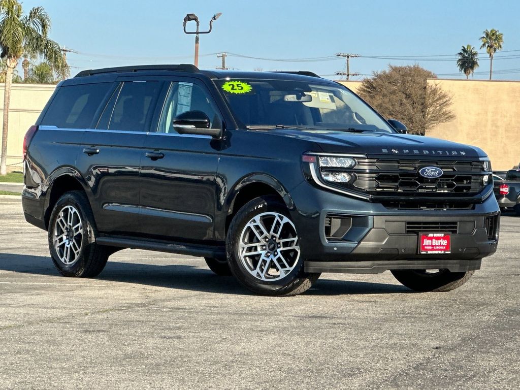 Blue Metallic 2025 Ford Expedition Active 4WD SUV / Crossover Four-Wheel Drive Automatic