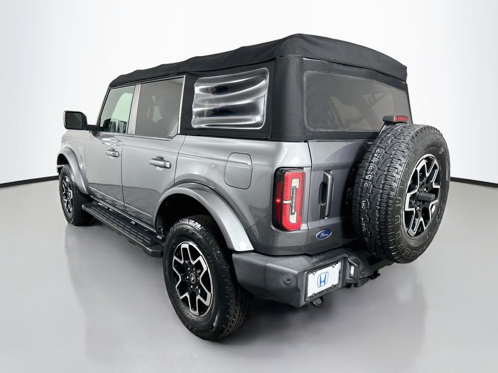 Thumbnail: 2021 Ford Bronco - 7