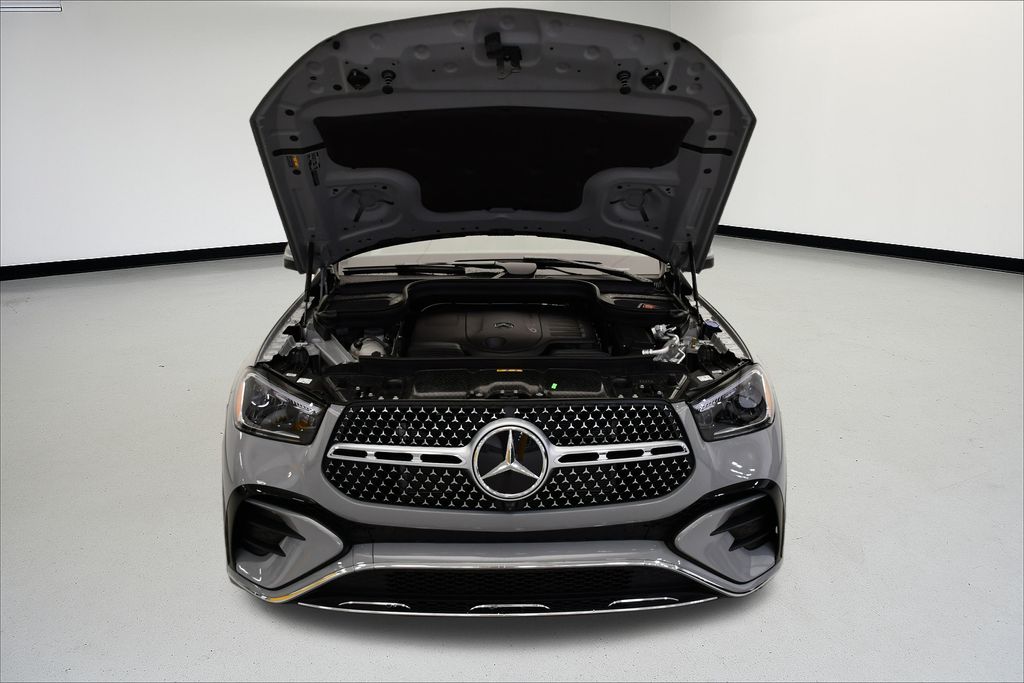Thumbnail: 2026 Mercedes-Benz GLE - 12