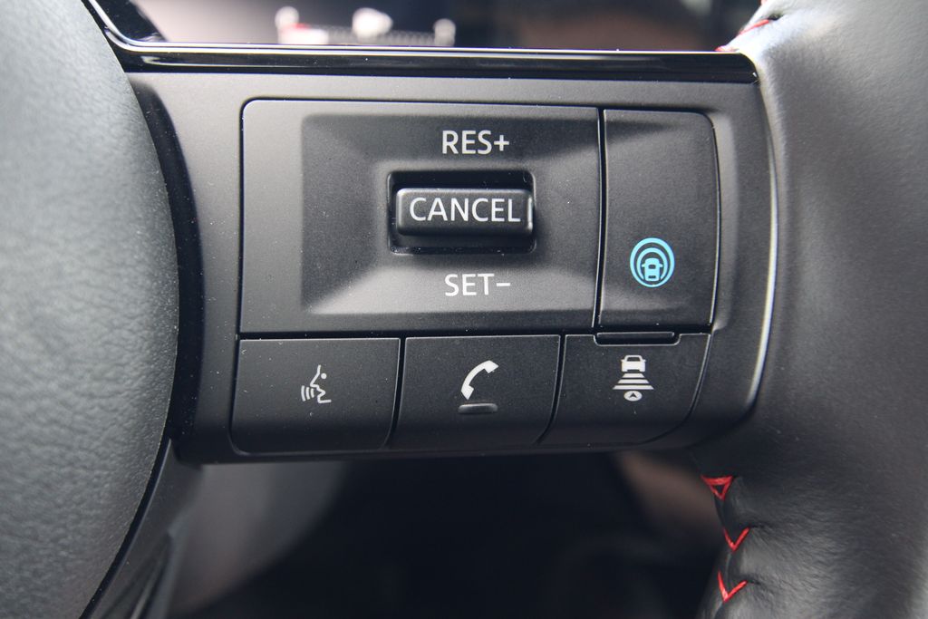 Used 2025 Nissan Kicks SUV