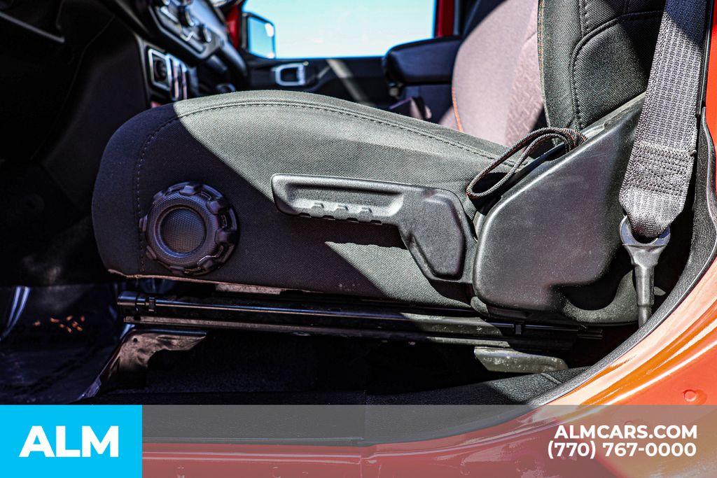2021 Jeep Gladiator Mojave photo 22