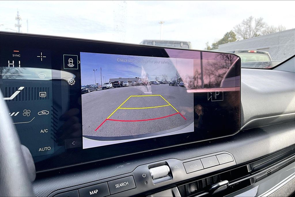 Used 2025 White Kia EX image 22