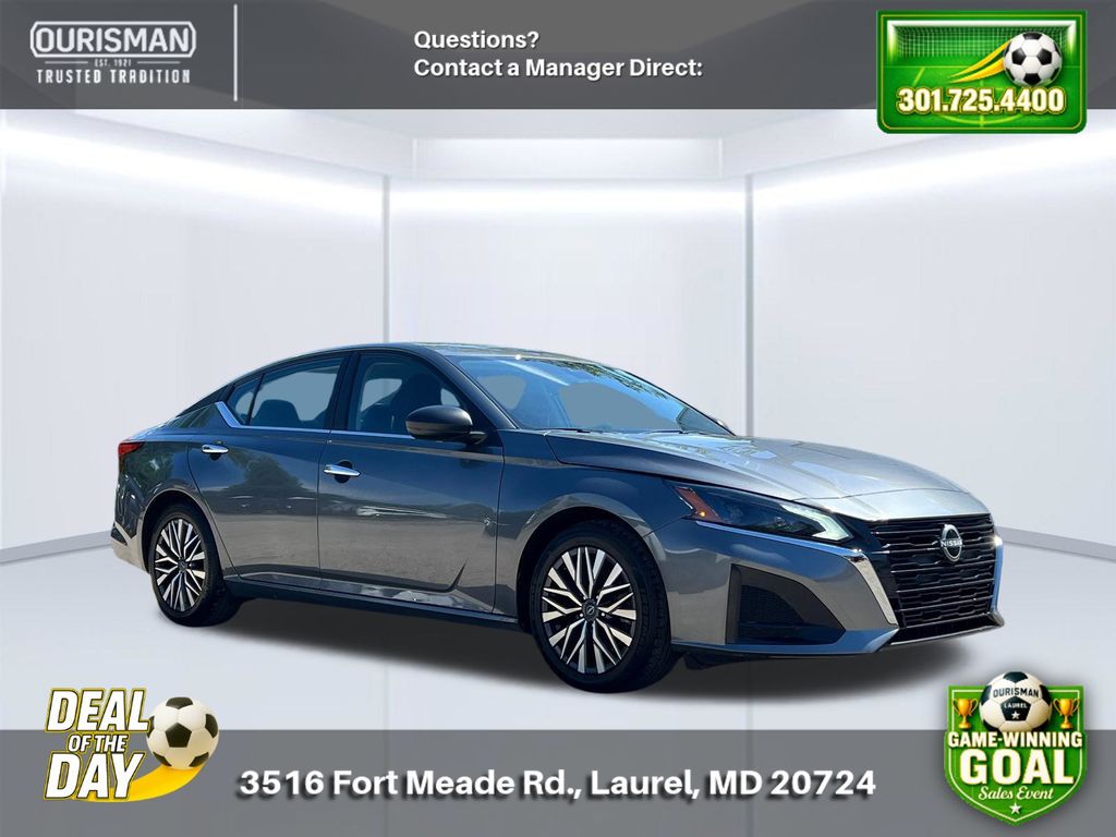 Gray (Gun Metallic) 2025 Nissan Altima 2.5 SV FWD Sedan Front-Wheel Drive Continuously Variable Transmission