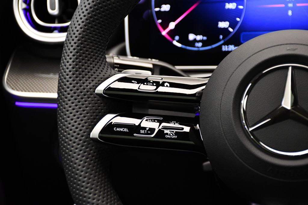 Thumbnail: 2025 Mercedes-Benz CLE - 23