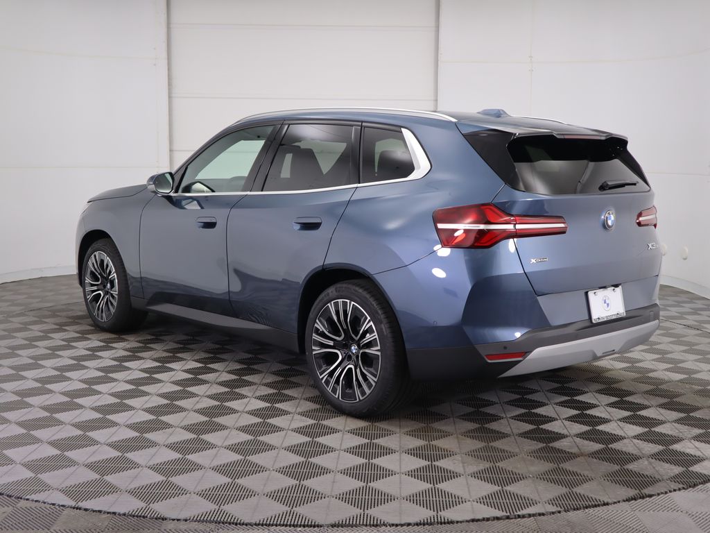 Thumbnail: 2025 BMW X3 - 8
