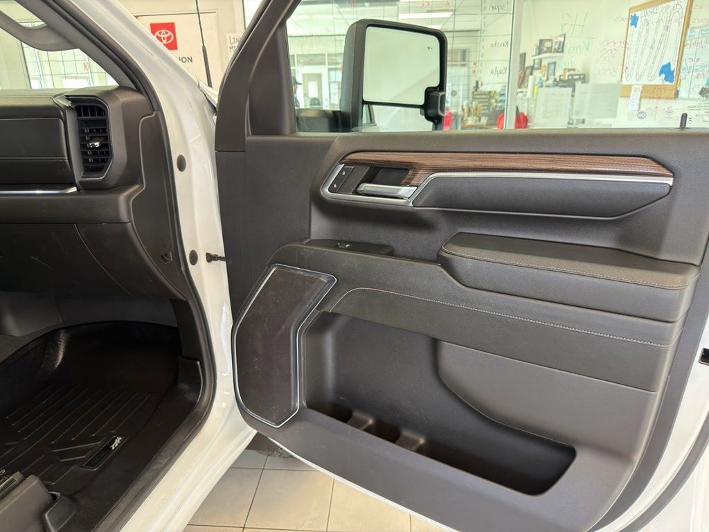 Used 2024 Chevrolet Silverado 3500HD Truck