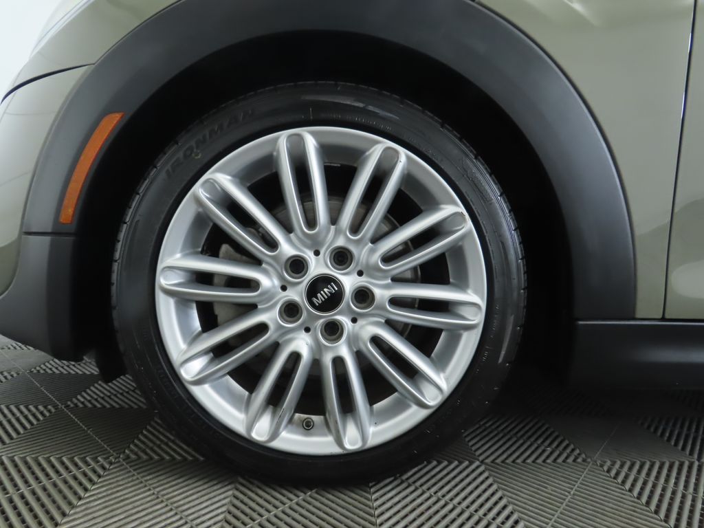 Thumbnail: 2019 MINI Cooper - 28