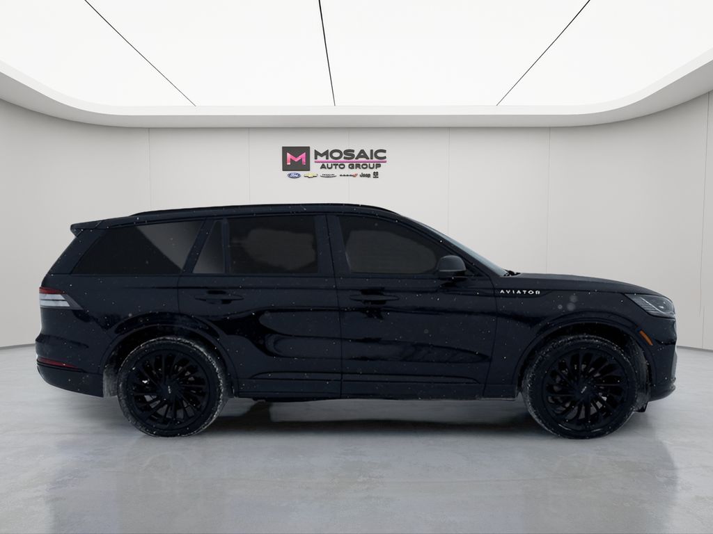 Used 2025 Lincoln Aviator Reserve with VIN 5LM5J7XC3SGL10741 for sale in Zumbrota, Minnesota