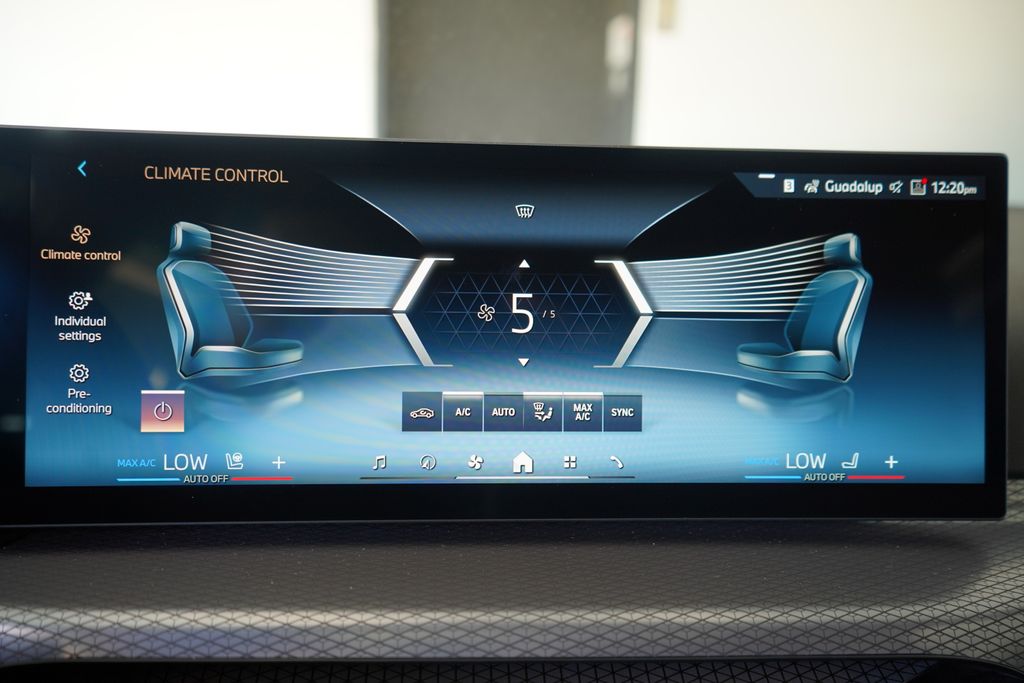 Thumbnail: 2026 BMW 3 Series - 17