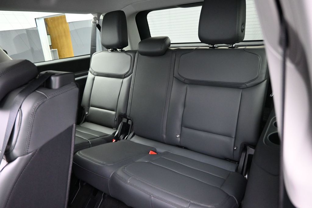 2026 Ford Expedition Max Active MAX