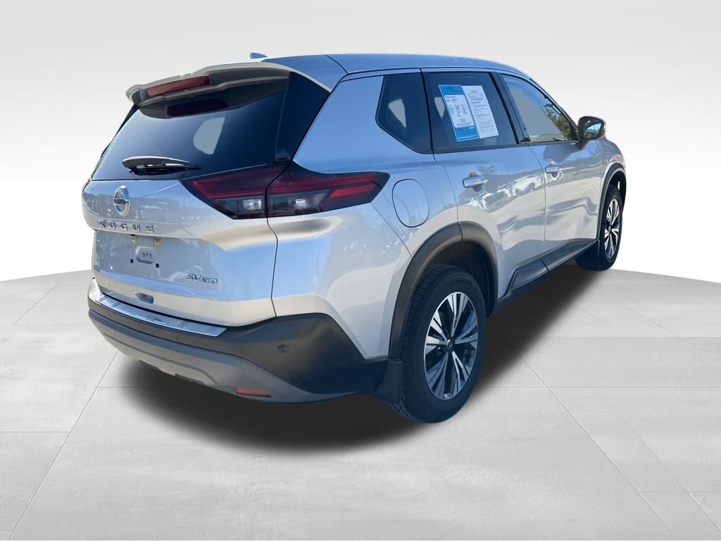 2021 Nissan Rogue SV 8