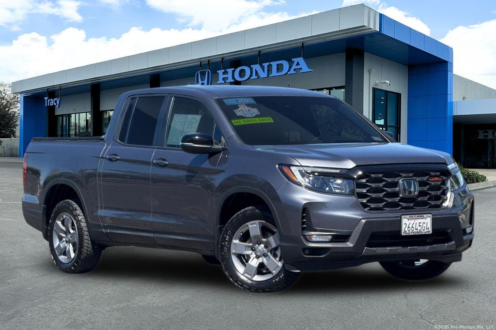 2025 Honda Ridgeline TrailSport AWD