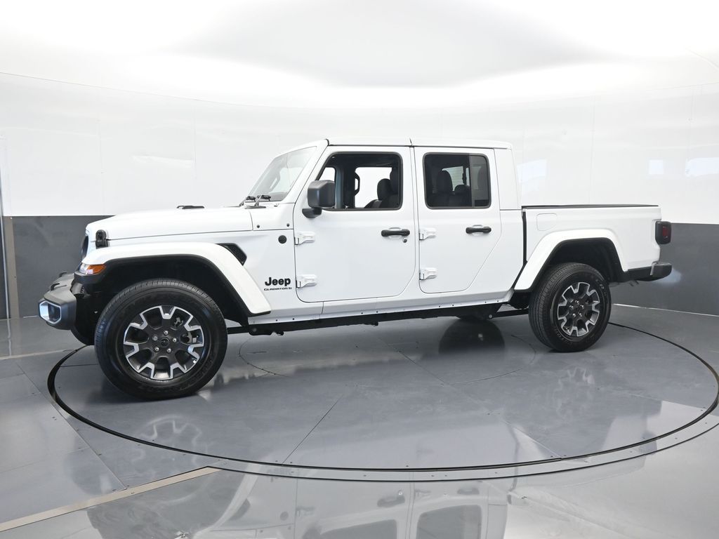 2024 Jeep Gladiator Sport S's photo