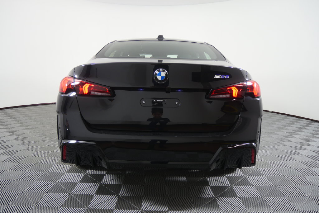 Thumbnail: 2026 BMW 2 Series - 4