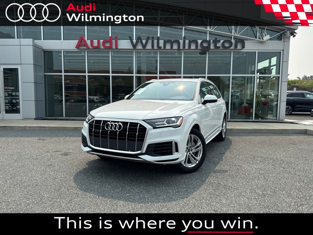 Carrara White 2022 Audi Q7 SUV / Crossover All-Wheel Drive 8-Speed Automatic