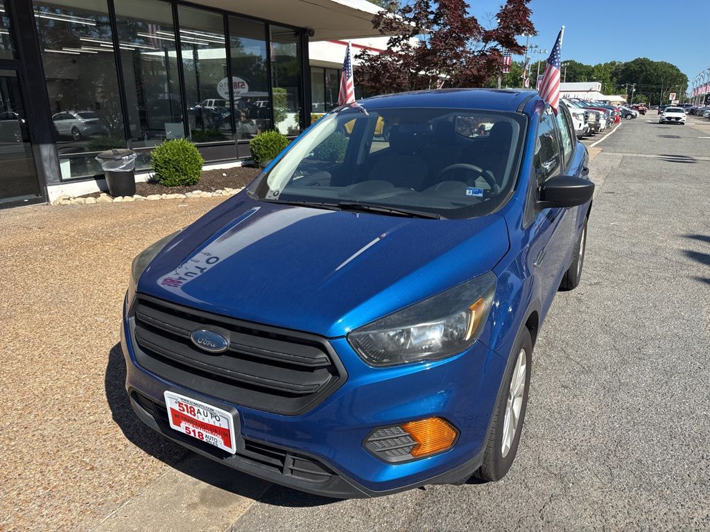 View vehicle photo 2