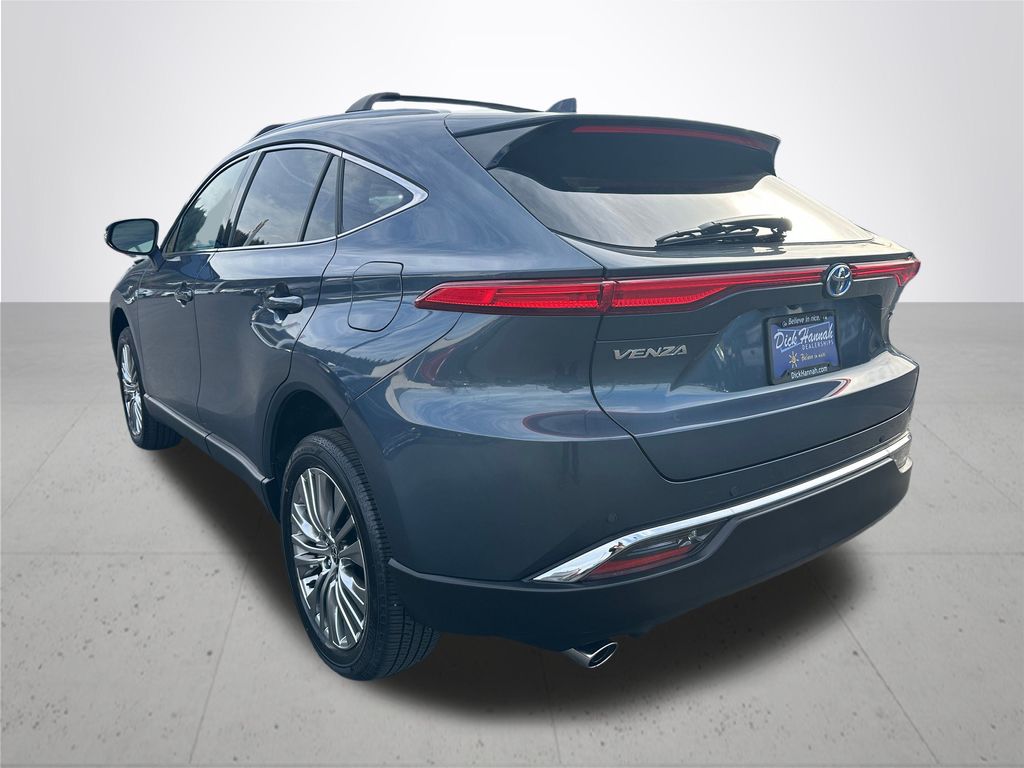 2024 Toyota Venza XLE