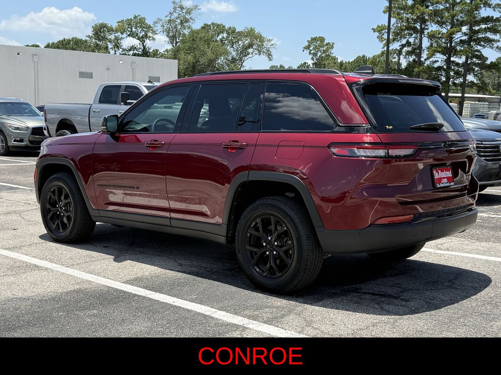 2025 Jeep Grand Cherokee Altitude X Red at Central Houston Nissan