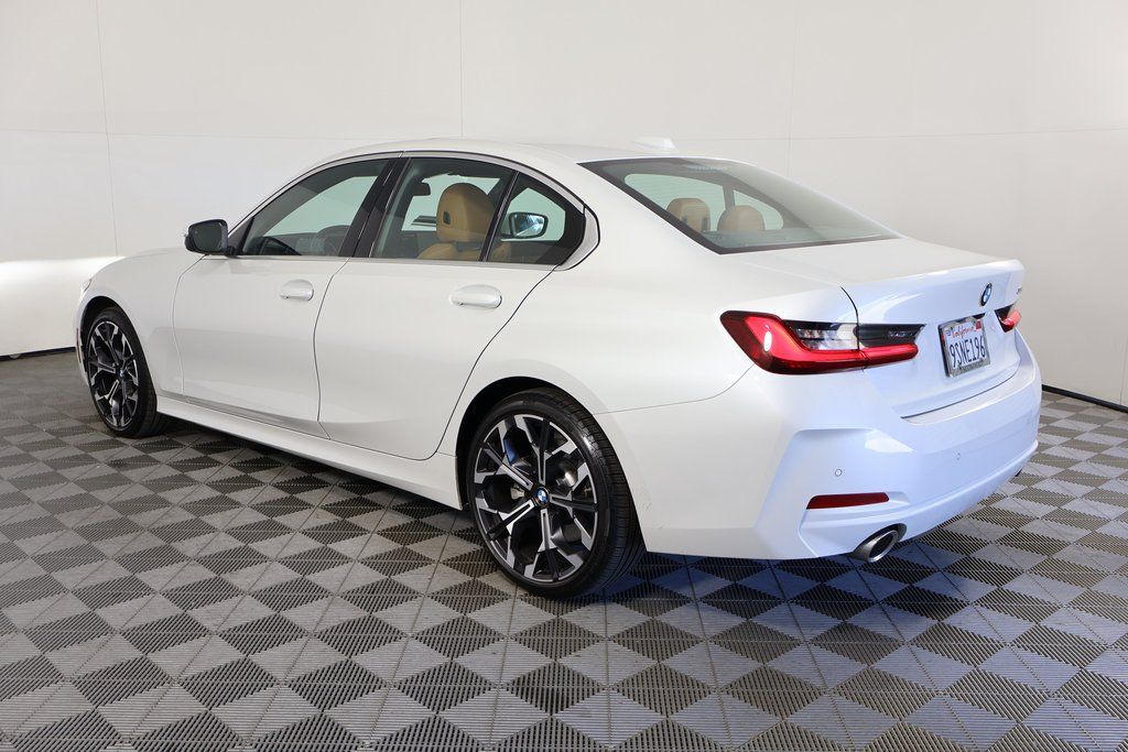 Thumbnail: 2025 BMW 3 Series - 6