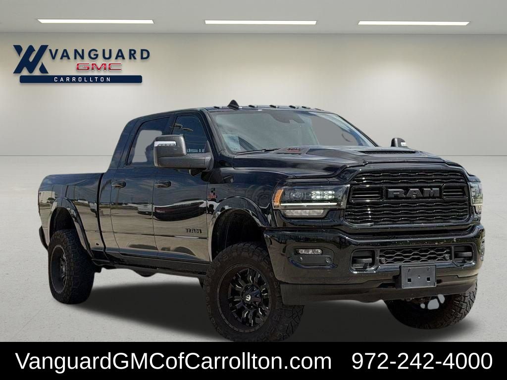 Diamond Black Crystal Pearlcoat 2024 RAM 2500 Pickup Truck Four-Wheel Drive 6-Speed Automatic