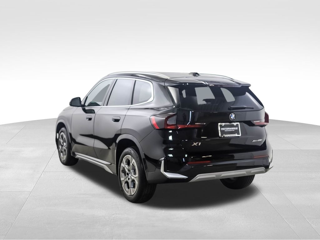 Thumbnail: 2026 BMW X1 - 3