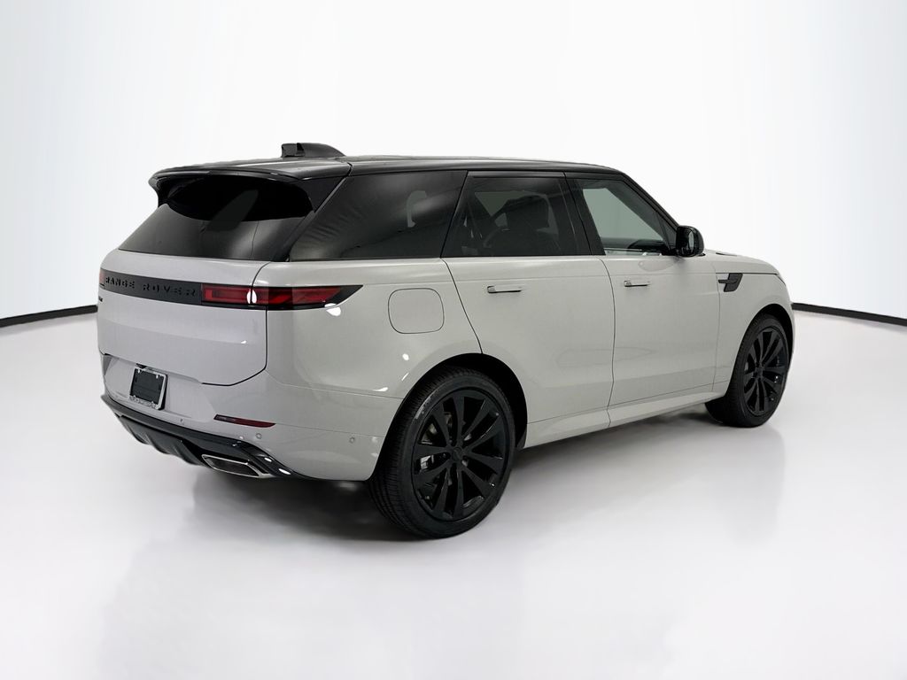 Thumbnail: 2026 Land Rover Range Rover Sport - 5
