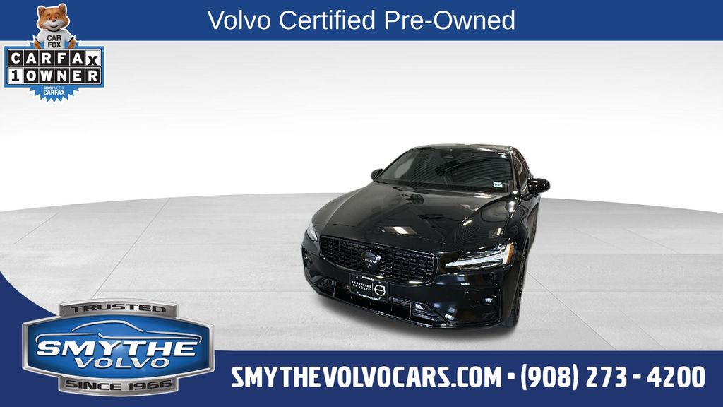 Onyx Black Metallic 2024 Volvo S60 B5 Plus Black Edition AWD Sedan All-Wheel Drive Automatic