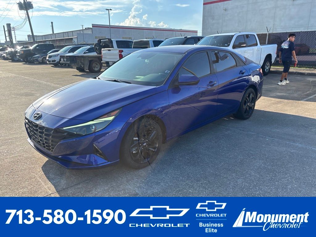 2023 Hyundai Elantra SEL Blue at DeMontrond Auto Country