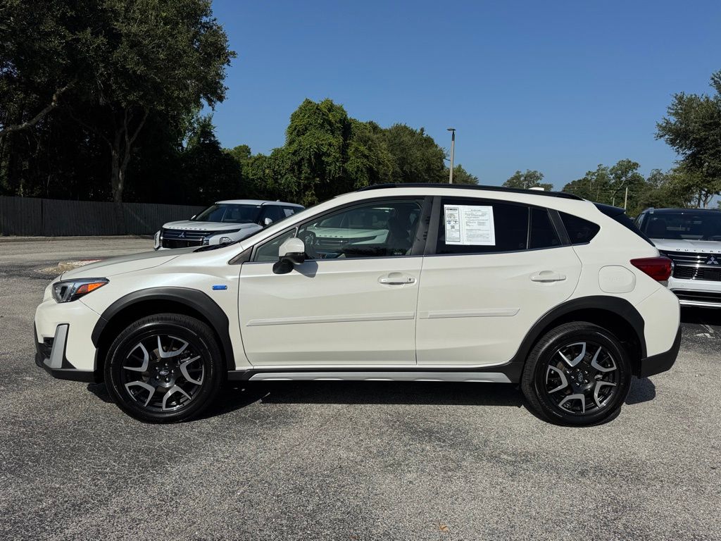 2023 Subaru Crosstrek Hybrid photo 3