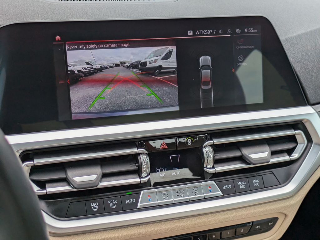 2022 BMW 330i 