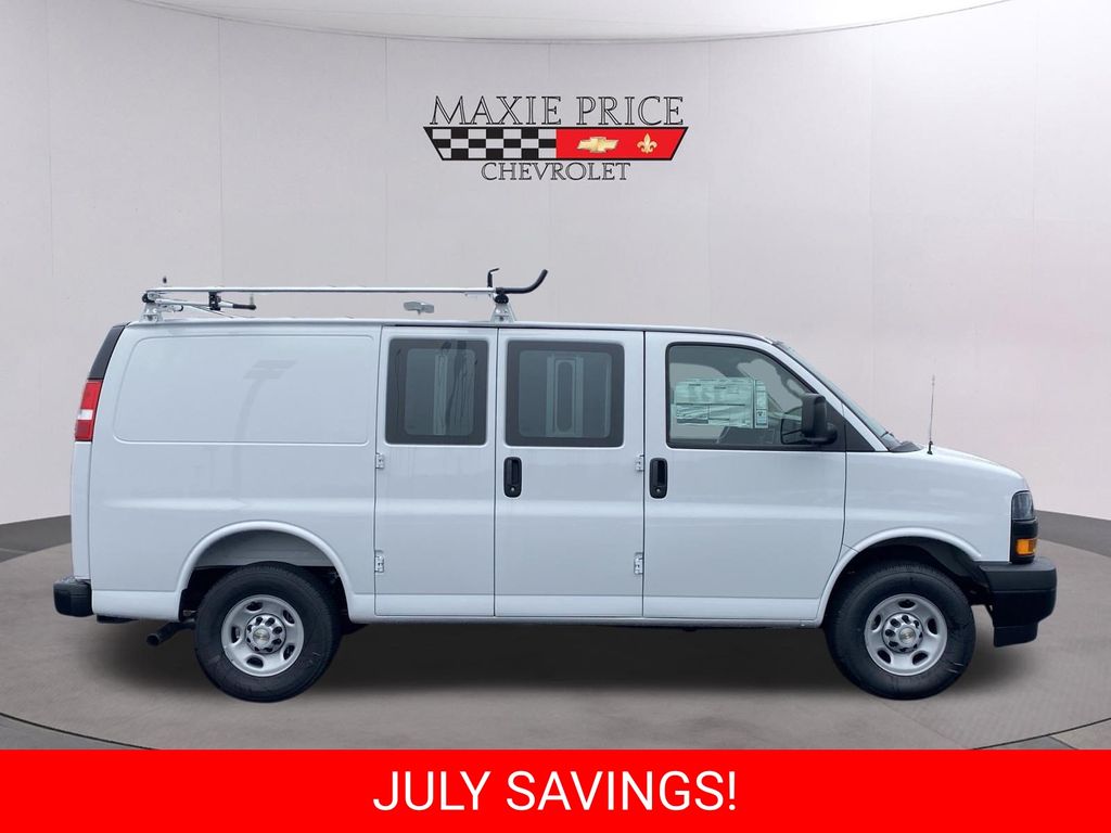 New 2026 Chevrolet Express 2500 Van