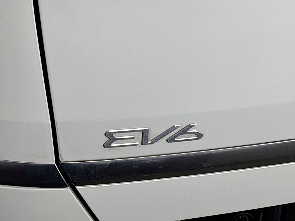 2022 Kia EV6 Wind