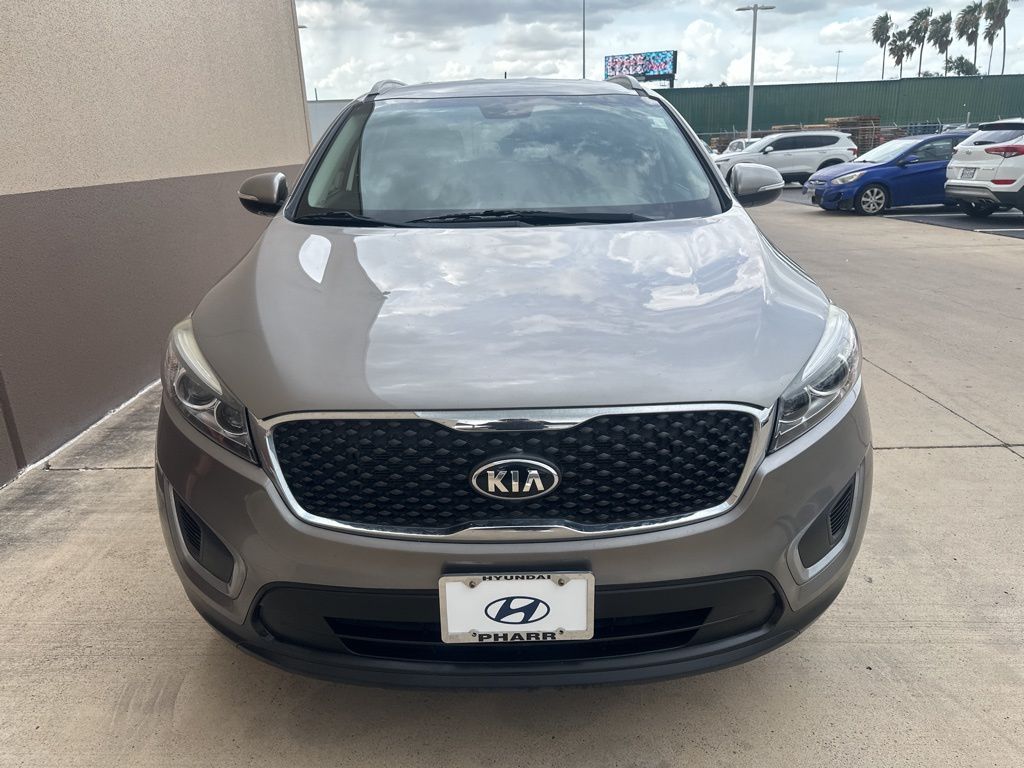 Thumbnail: 2017 Kia Sorento - 2