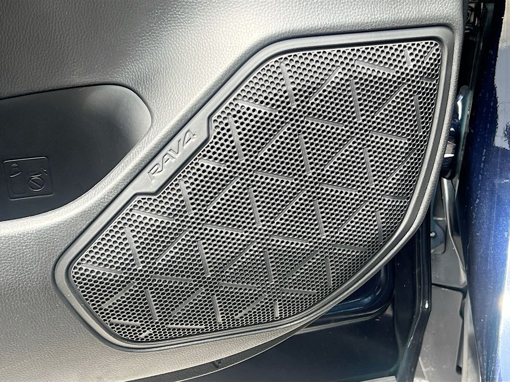 Used 2025 Blue Toyota XLE image 19