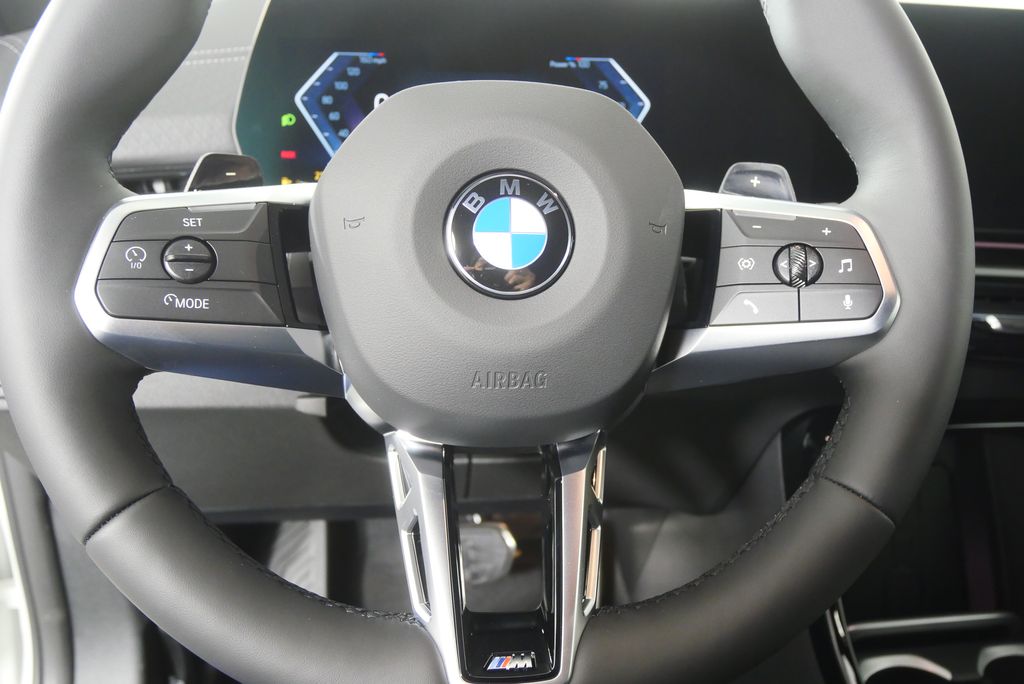 Thumbnail: 2026 BMW X2 - 19