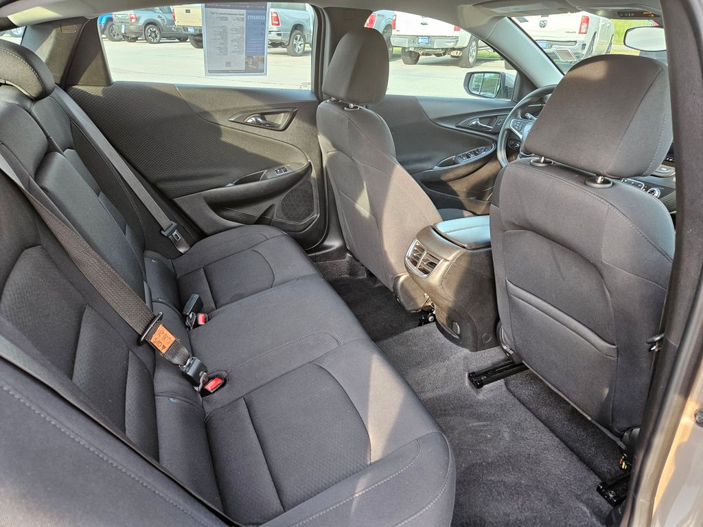 Used 2024 Chevrolet Malibu Sedan