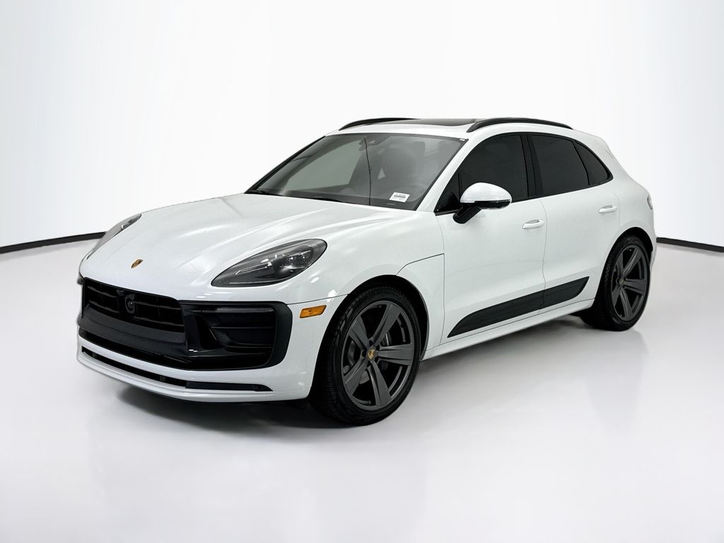 Thumbnail: 2026 Porsche Macan - 1