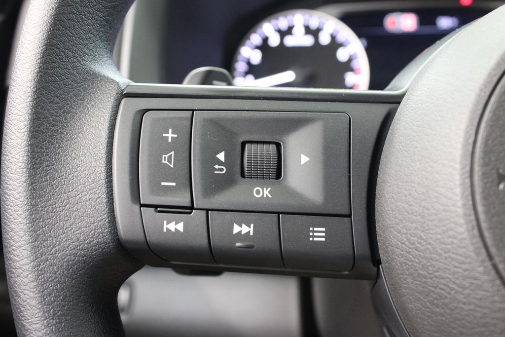 new 2026 Nissan Pathfinder car, priced at $36,175