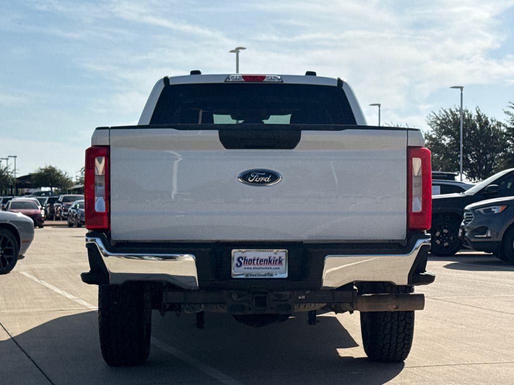 Used 2025 Ford F-250SD Truck