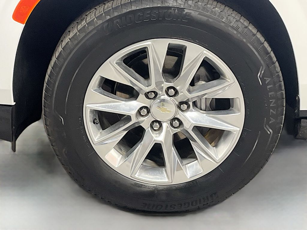 Used 2023 White Chevrolet Premier image 34